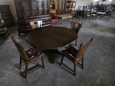 Setovi stolova i stolica: Trpezarijski set – masivni hrastov sto sa 4 stolice - Materijal: pun — 5