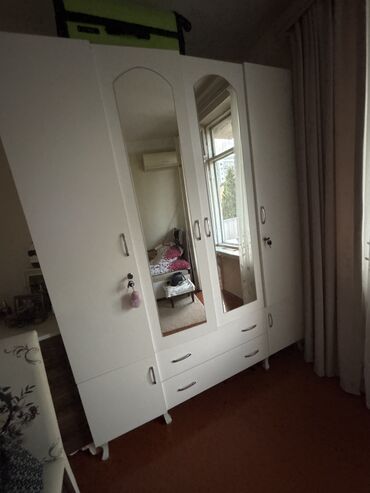 İşlənmiş, Açılan, 4 qapılı Düz dolab, Qarderob, paltar dolabı, Azərbaycan