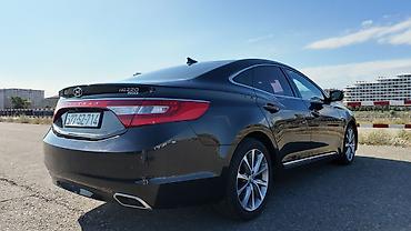 opel duman: Hyundai Grandeur: 2.2 l | 2015 il Sedan — 7