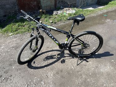 велосипед гелакси: Продаю велосипед. Galaxy рама 17.5 колеса 27.5 Цена 12 000сом