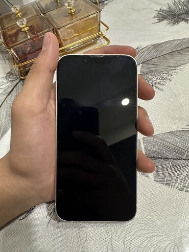 ручная машина: IPhone 13, Колдонулган, 128 ГБ, Ак, Каптама, 85 %