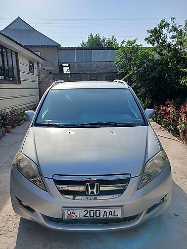 Унаа сатуу: Honda Edix: 2008 г., 2 л, Кол менен иштөөчү, Дизель, Универсал — 4