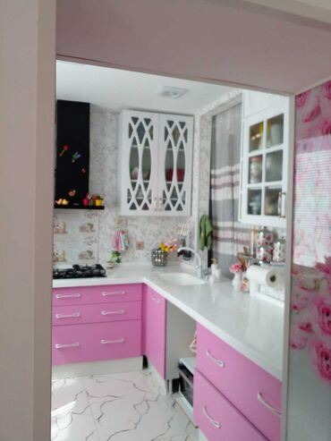 kreditle kuxna mebelleri: Metbex mebeli 900azn. Yeni alinib. Membrandir. Olcu 220×280. Ust