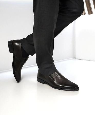 sambo ayaqqabı: Pierre Cardin kişi klassik tuflisi - Model: slip-on (bağsız), kap-toe — 1