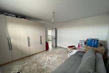 180: 🏡 Продаётся 5-комнатный дом 📍 Бишкек, ж/м Биримдик Кут, 4 180 🏗 — 6