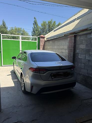 saturn sc: Toyota Levin: 2020 г., 1.8 л, Гибрид, Седан — 2