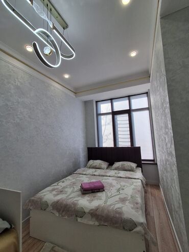 Посуточная аренда квартир: 1 комната, Душевая кабина, Постельное белье, Кондиционер — 18