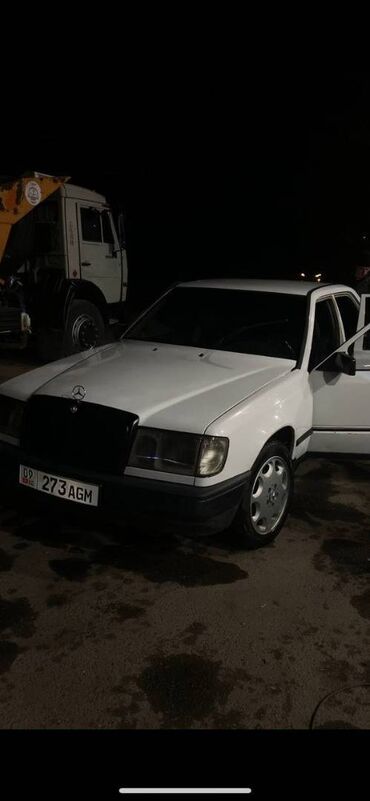 мерс 124 купе: Mercedes-Benz W124: 1988 г., 2.3 л, Механика, Бензин, Седан