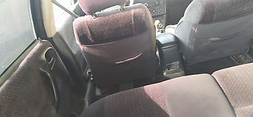 disklər təkərlər type 1: Opel sedan – 5 qapılı, qara rəng. Şəhərdaxili gündəlik istifadə üçün — 8