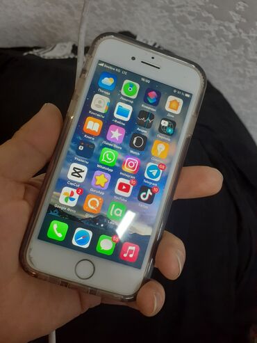 Apple iPhone: IPhone 7, Б/у, 32 ГБ, Белый, Защитное стекло, Чехол, Кабель, 100 %