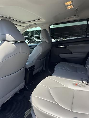 Унаа сатуу: Toyota Highlander: 2020 г., 2.5 л, Автомат, Гибрид, Кроссовер — 4
