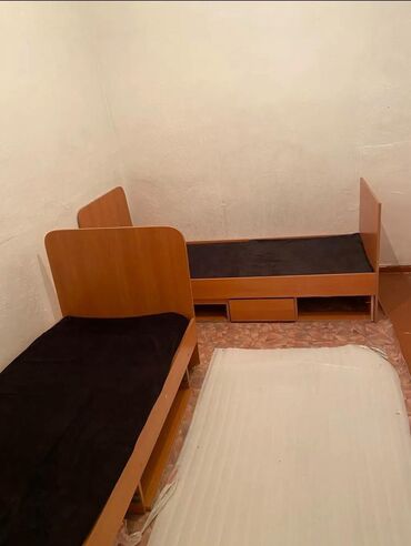 золотые пески снять домик: 30 кв. м, 3 бөлмө, Жертөлө, ороо, Забор, тосулган