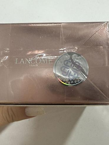 plom: Adore mağazaslndan alınıb, etiketi var üzərində. Məhsul: Lancôme La — 2
