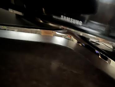 43: LED-телевизор Samsung, диагональ около 43–50". Оригинал Тонкие — 3