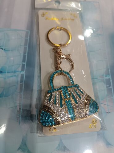 Breloklar: Milli Brloklar 3azn Xrustal Qaşlı dəmir Brloklar 9azn. Gözəl rəngli -da lalafo.az — 14 Breloklar: Milli Brloklar 3azn Xrustal Qaşlı dəmir Brloklar 9azn. Gözəl rəngli — 14