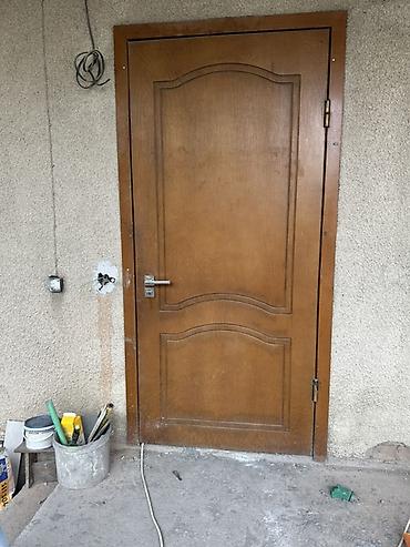 Двери для домов и квартир, Металлическая, Одностворчатая, Правосторонняя, цвет - Коричневый
