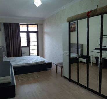 Uzunmüddətli kirayə mənzillər: Nərimanov rayonu,Yaşıl bazarın arxasında,16 mərtəbənin,13-cü — 13