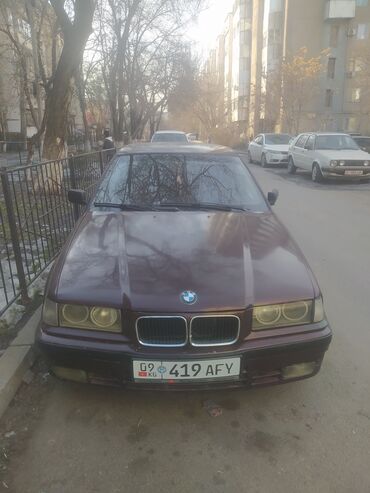 BMW: BMW 3 series: 1992 г., 1.8 л, Механика, Бензин, Седан