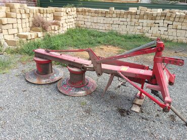 Digər nəqliyyat: Traktor ideal vəziyətdə qabaq təkər 82 təzə arxa təkər 70 faiz mator -da lalafo.az — 7 Digər nəqliyyat: Traktor ideal vəziyətdə qabaq təkər 82 təzə arxa təkər 70 faiz mator — 7