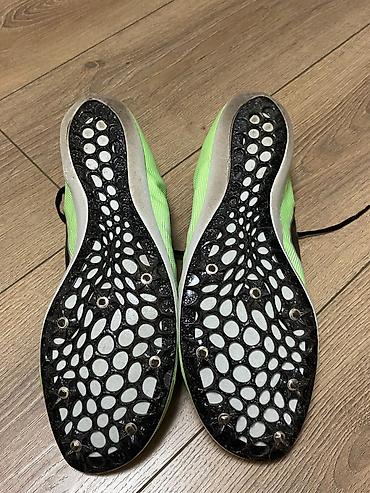 nike react: Nike Zoom 400 — легкие спринтерские шиповки для дорожки (100–400 м — 4