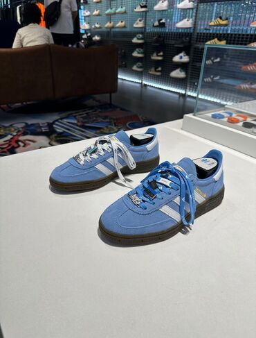 адидас бишкек сайт: Кроссовки, 35, 35.5, 36, Adidas Originals, Новый, цвет - Голубой, Самовывоз, Бесплатная доставка, Платная доставка