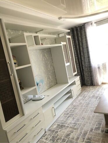 квартира в 6 мкр: 2 комнаты, 43 м², 104 серия, 4 этаж, Евроремонт