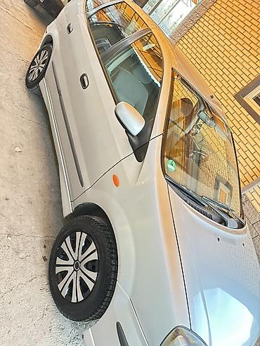 Другие автомобили: Продаётся компактный 5‑дверный хэтчбек серебристого цвета. Кузов и — 4