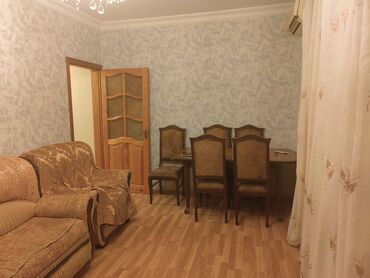 Uzunmüddətli kirayə mənzillər: 6ci mk 2otaqlı içi əşyalı ev kira verilir 380 AZN 5in 5ci mərtəbəsi — 2