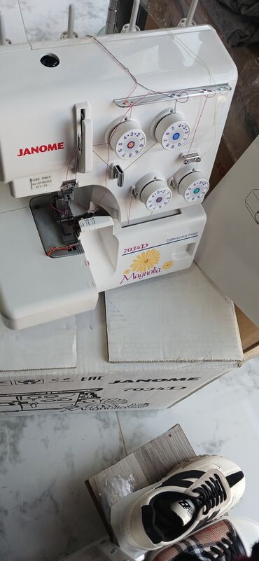 напольный кондиционер купить в баку: Швейная машина Janome, Оверлок, 3-нитка