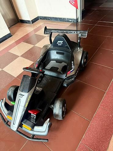 Uşaq üçün elektrik maşınları: Uşaq elektrik go-kartı – “F1 Sport Speed 2030” dizaynı - Real yarış — 7