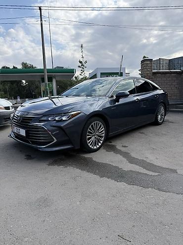 rota grid: Toyota Avalon: 2019 г., 2.5 л, Вариатор, Гибрид, Седан — 3