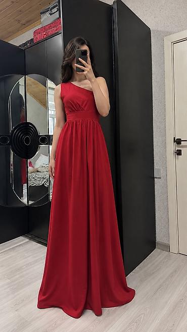 ziyafet paltarları: Qırmızı rəngli uzun ziyafət/gecə paltarı - Model: asimmetrik, tək — 1