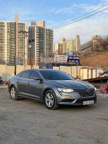 Renault: Renault : 2018 г., 2 л, Автомат, Бензин, Седан