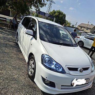 h 1: Toyota Ipsum: 2003 г., 2.4 л, Бензин — 3