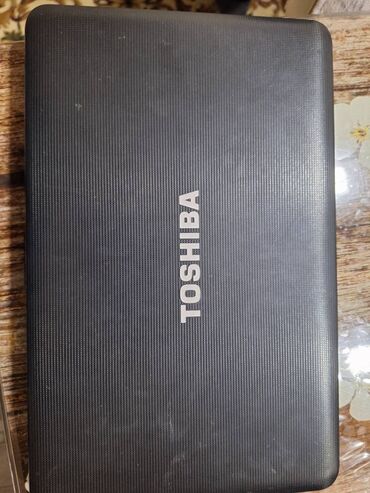 notebook toshiba: Salam.Kompüter səliqəli istifadə olunub.Tək problemi ekranı