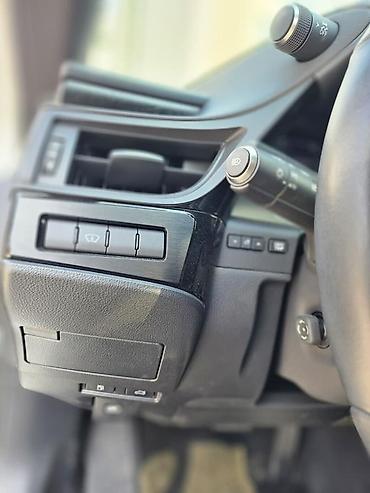 Lexus: Lexus ES: 2023 г., Бензин, Седан — 14