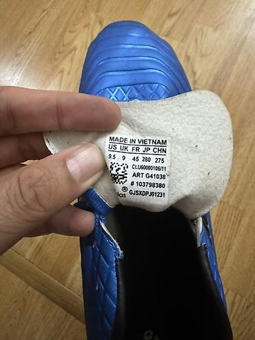 Kişi ayaqqabıları: Satılır Adidas futbol ayaqqabısı, 45 razmer. Türkiyədən alınıb — 3