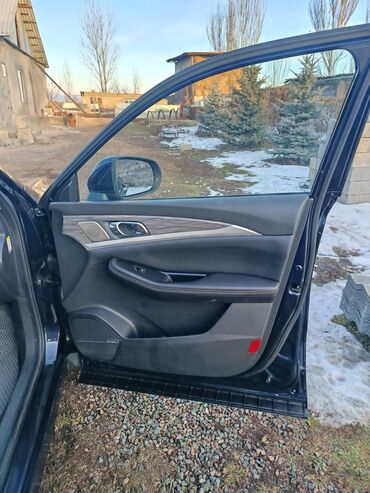 Voyah: Voyah : 2020 г., Робот, Электромобиль, Кроссовер — 14