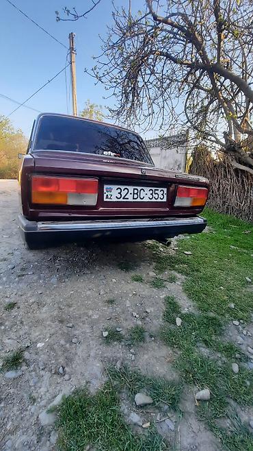 VAZ (LADA): VAZ 2107 – tünd albalı rəngdə sedan Texniki və dizayn xüsusiyyətləri — 8