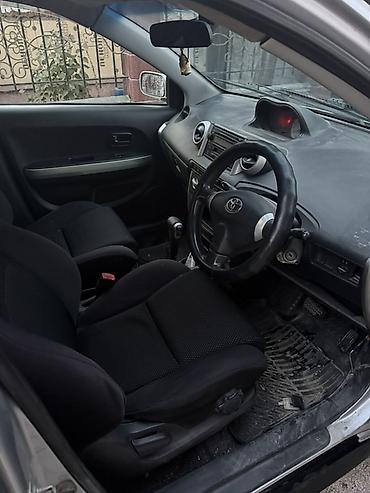 капот на карина е 1994: Toyota Ist: 2003 г., 1.3 л, Автомат, Бензин, Хэтчбэк — 3