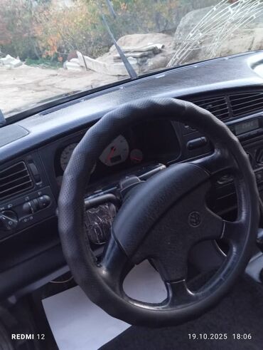 замок двери гольф 3: Volkswagen Golf: 1991 г., Механика, Хетчбек