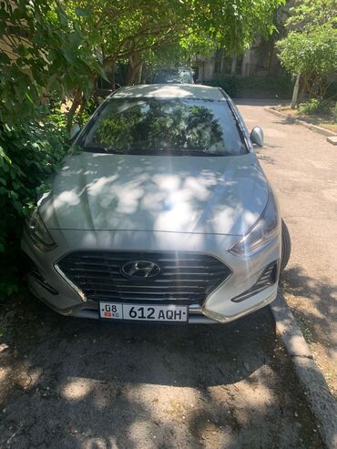 Hyundai: Hyundai Sonata: 2017 г., 2 л, Автомат, Газ, Седан
