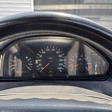 cls 63 amg: Mercedes-Benz C-Class: 2 l | 1994 il Sedan — 8