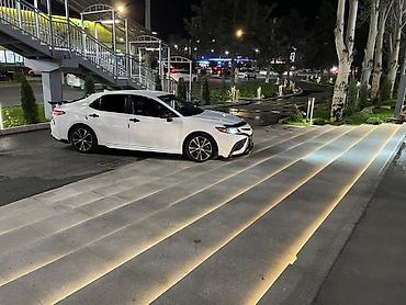 ls lexus: Toyota Camry: 2020 г., 2.5 л, Автомат, Бензин, Седан — 5