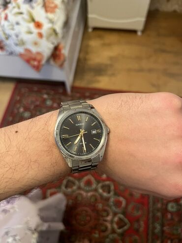 devit 3: Наручные часы, Casio, цвет - Черный