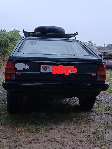 Volkswagen: Volkswagen Passat: 1983 г., 1.6 л, Механика, Бензин, Хэтчбэк — 6