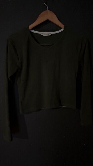 Dəstlər, kostyumlar: Qadın üst geyimləri dəsti Her biri yeni 1 ci 2 ci bardovu olanlar — 1