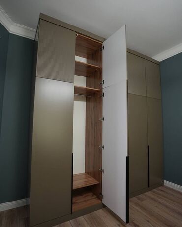 Шкафы для одежды: Шкаф для одежды, Новый, Прямой, Другой материал — 5