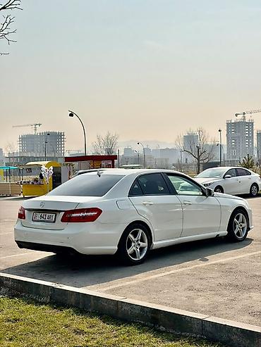 auto ru: Mercedes-Benz E-Class: 2011 г., 2 л, Автомат, Бензин, Седан — 4