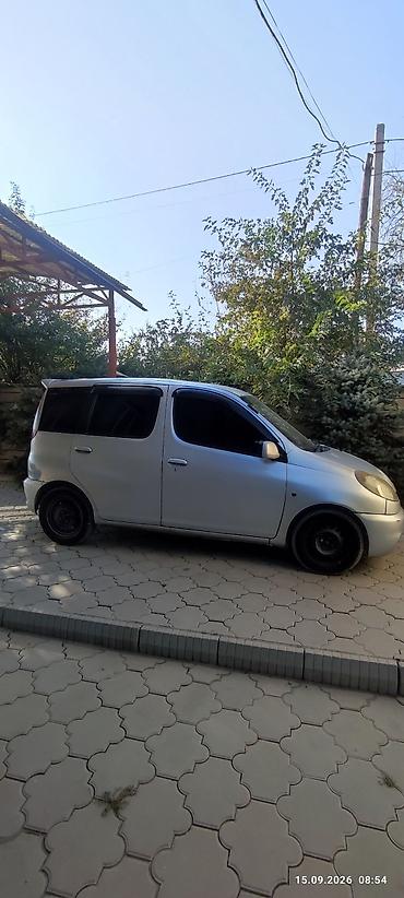 sprinter rex: Toyota Funcargo: 2000 г., 1.3 л, Автомат, Бензин, Хэтчбэк — 1